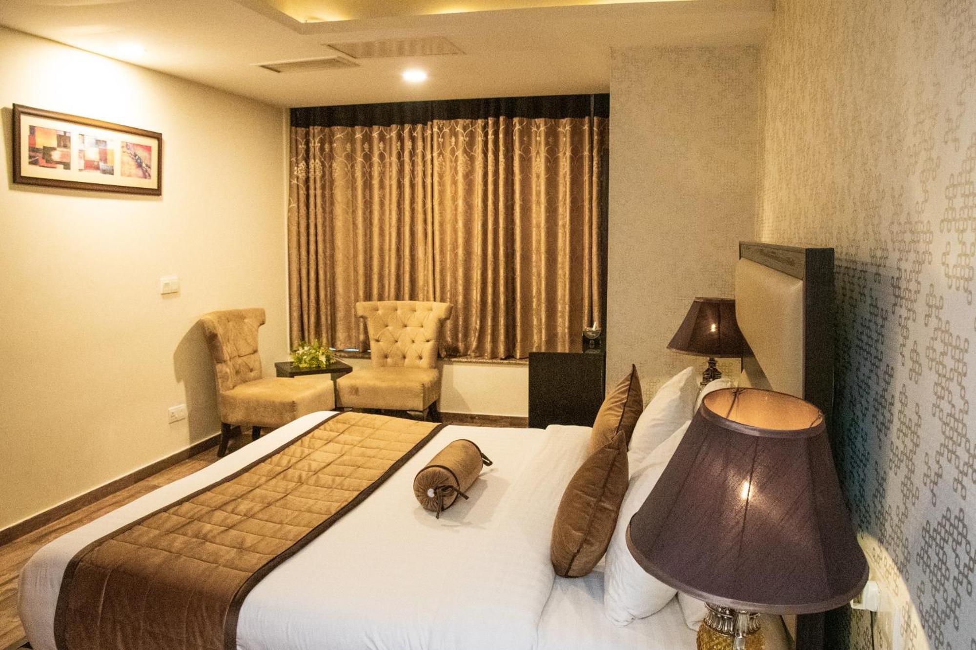 Centaurus Hotel Suites Islamabad Zewnętrze zdjęcie