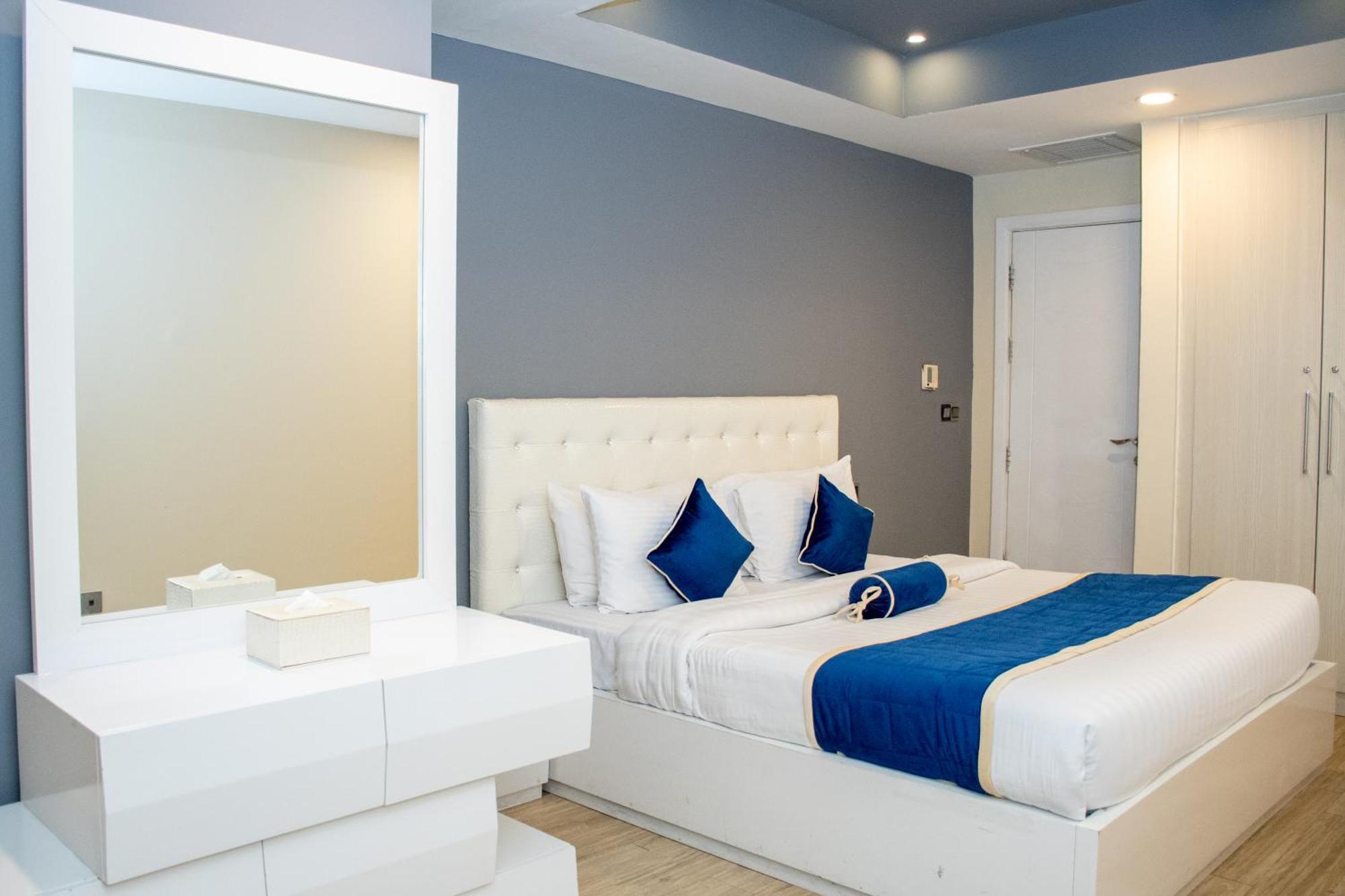 Centaurus Hotel Suites Islamabad Zewnętrze zdjęcie